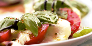Ensalada de tomate y mozzarela